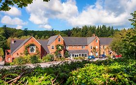 Fox And Hounds Country Hotel